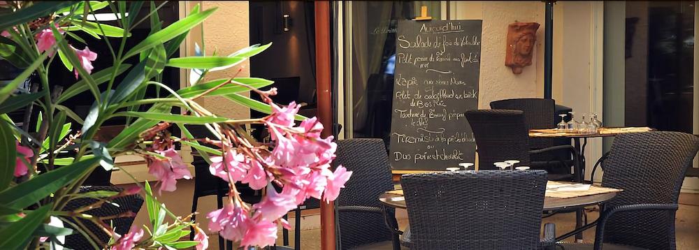 Logis Le Printemps Hôtel Restaurant - Montélimar Exterior foto