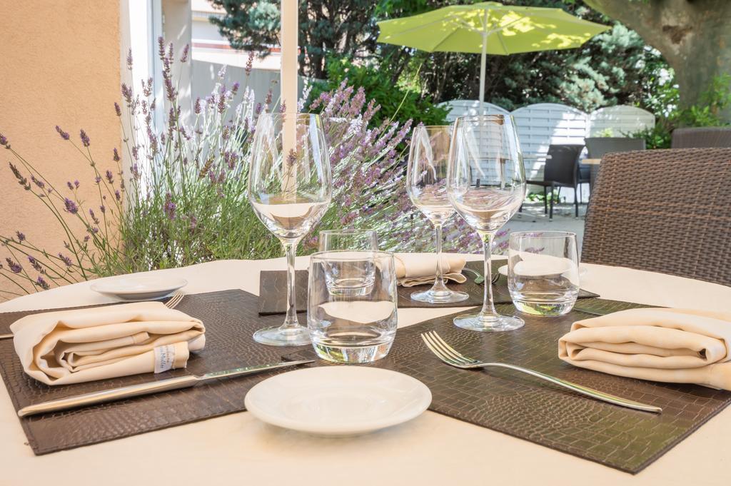 Logis Le Printemps Hôtel Restaurant - Montélimar Exterior foto